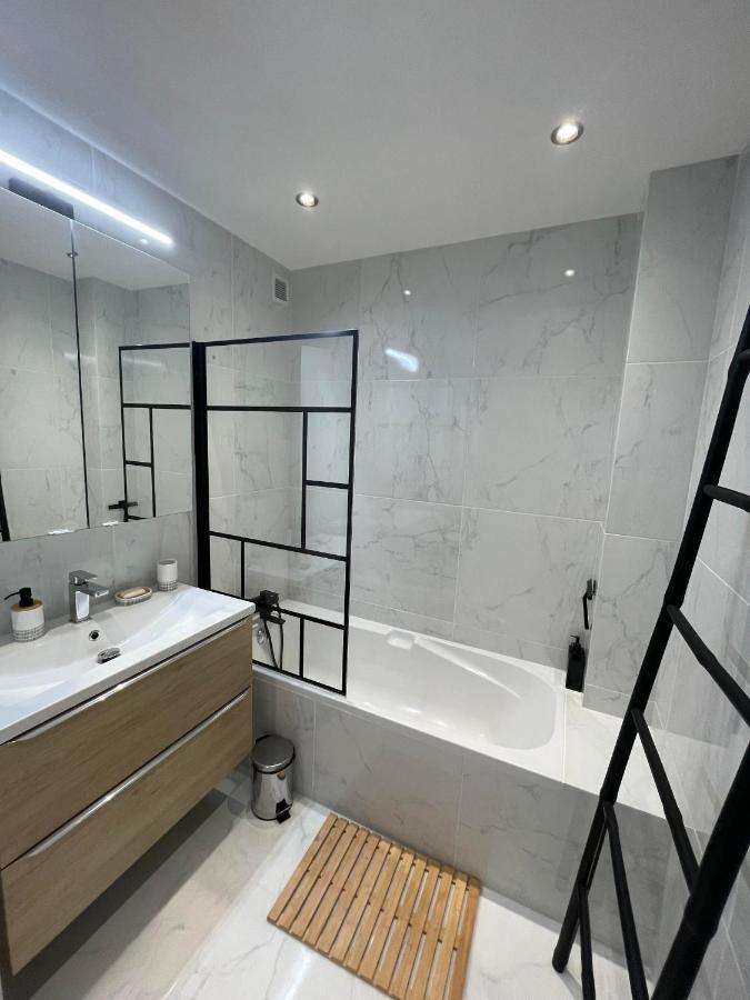 Comfortable Apartment With Parking - Antibes Riviera Exterior photo